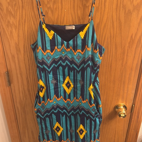 Mahina mini dress size large - Picture 2 of 5